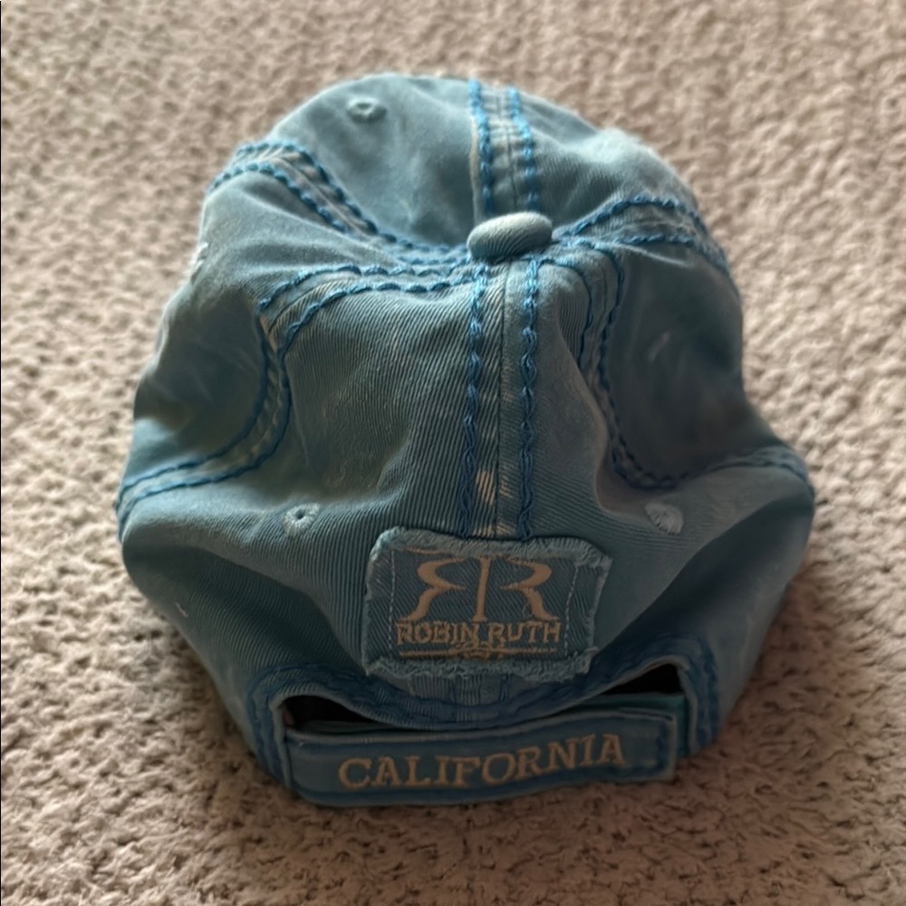 Robin Ruth’s California Hat - Picture 2 of 3